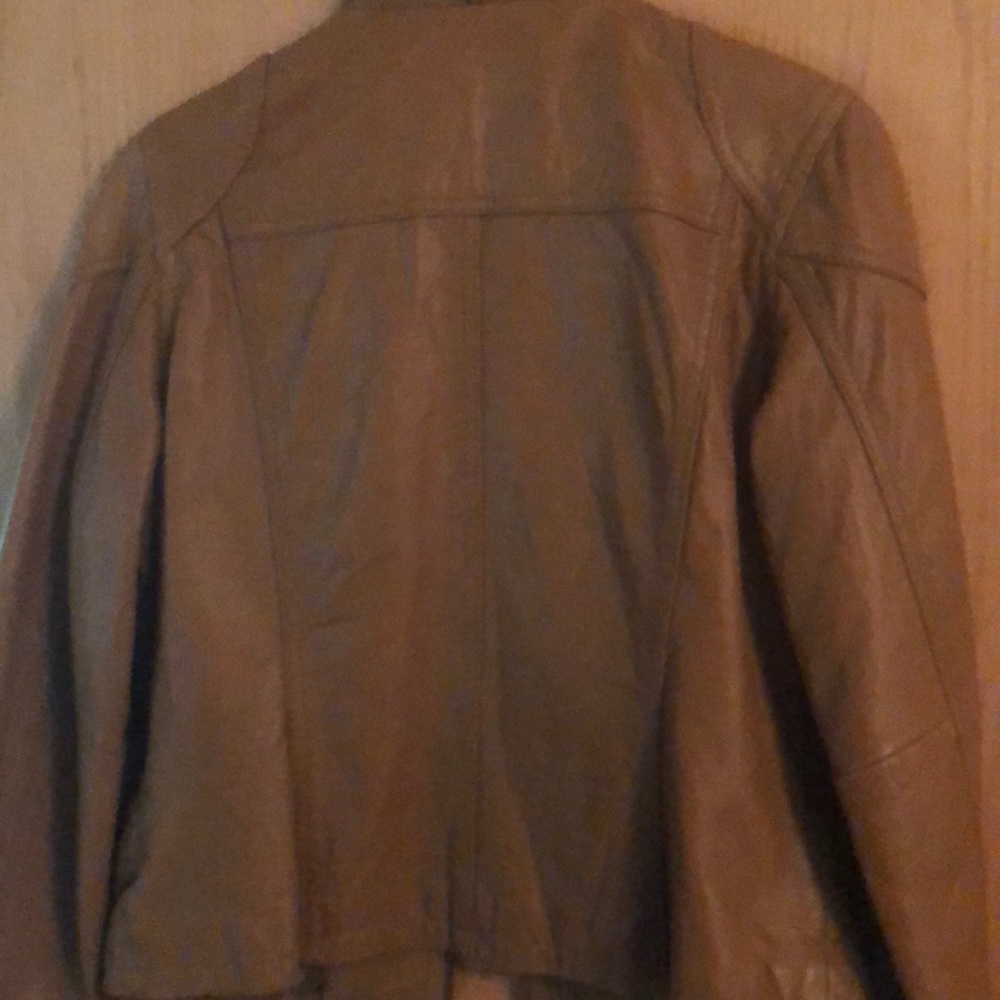 Leather jacket - Picture 3 of 3